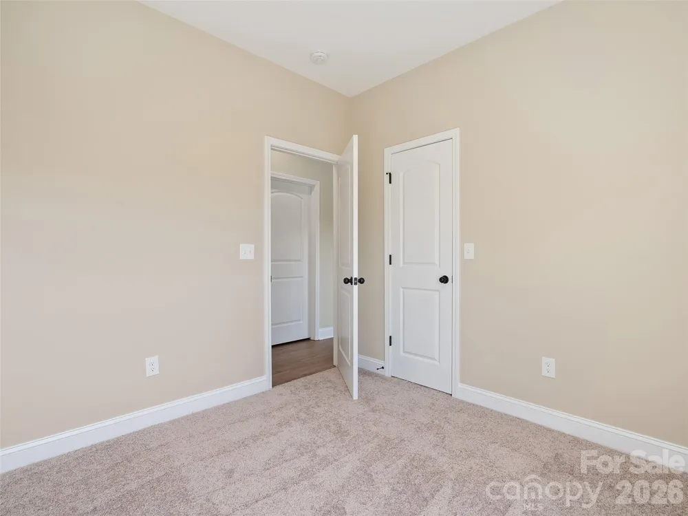 373 Barefoot Ridge Clyde, NC 28721