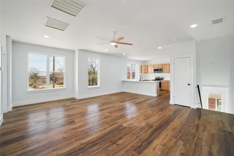 341 Bryan Street #3101