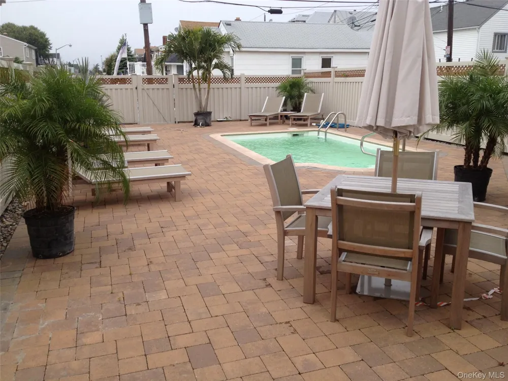 3 Pennsylvania Court Long Beach, NY 11561