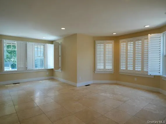 3 Pennsylvania Court Long Beach, NY 11561
