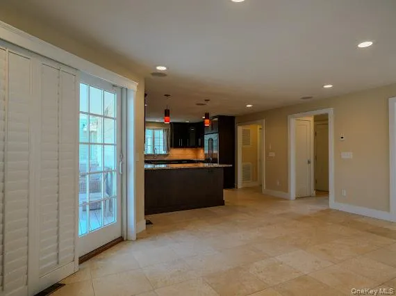 3 Pennsylvania Court Long Beach, NY 11561