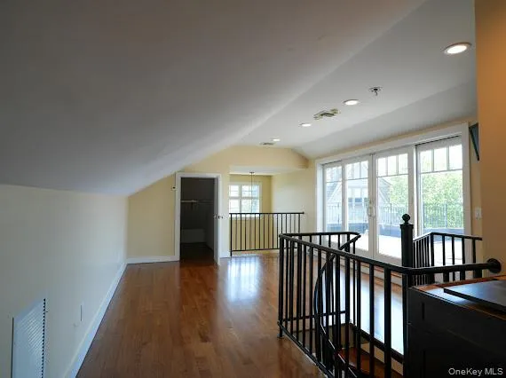 3 Pennsylvania Court Long Beach, NY 11561