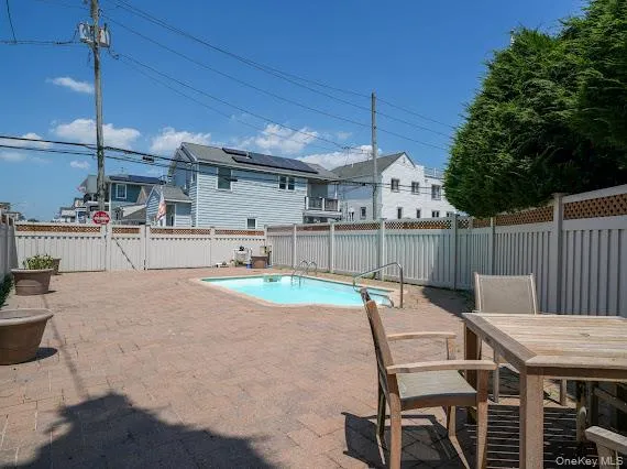 3 Pennsylvania Court Long Beach, NY 11561