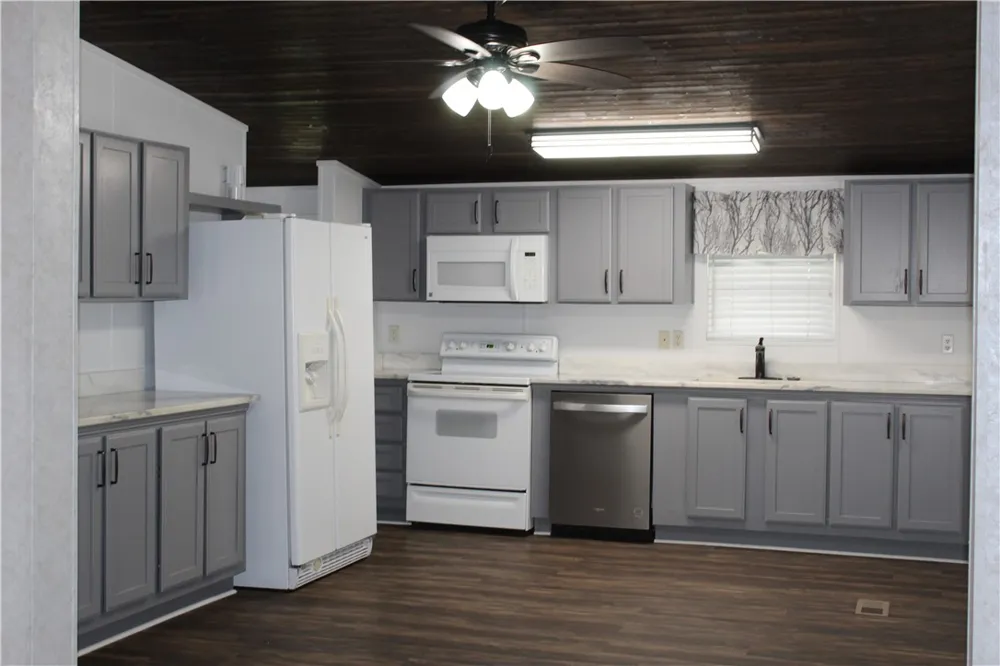 125 Lagarto Ferry Mathis, TX 78368