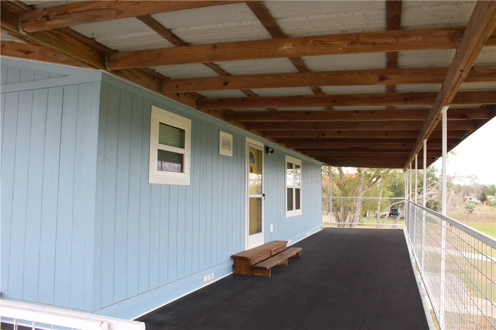 125 Lagarto Ferry Mathis, TX 78368