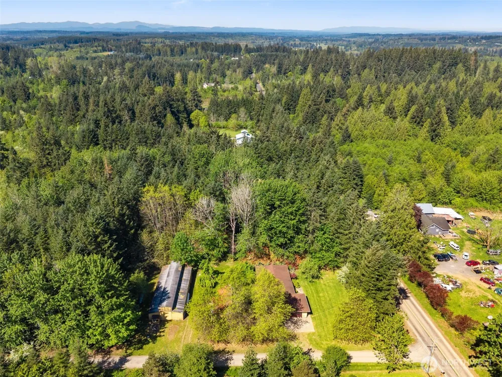 334 Burchett Road Onalaska, WA 98570