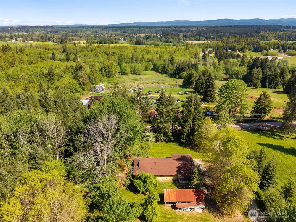 334 Burchett Road Onalaska, WA 98570