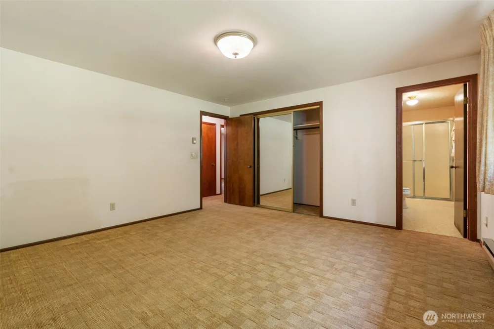 334 Burchett Road Onalaska, WA 98570