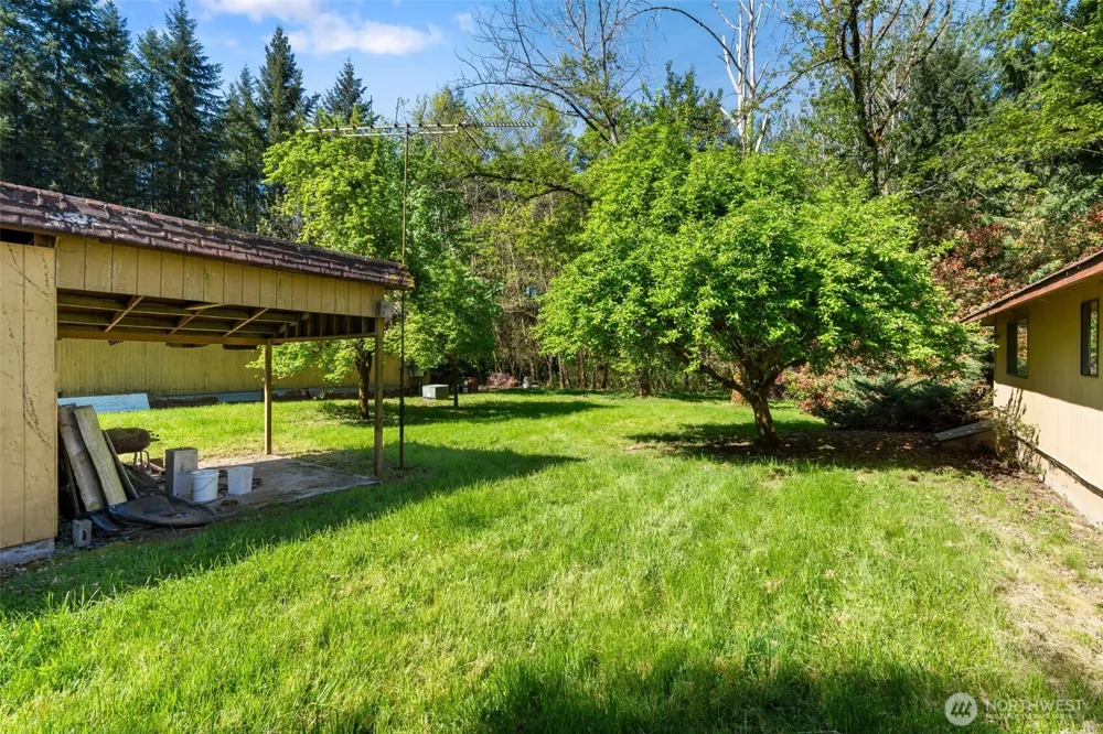 334 Burchett Road Onalaska, WA 98570