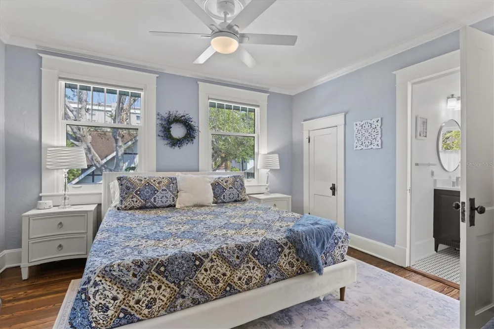 1523 1ST AVENUE W Bradenton, FL 34205