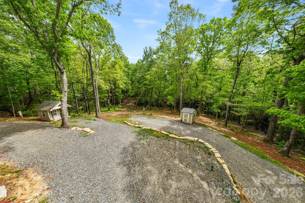 137 Bird Song Road #3 Penrose, NC 28766