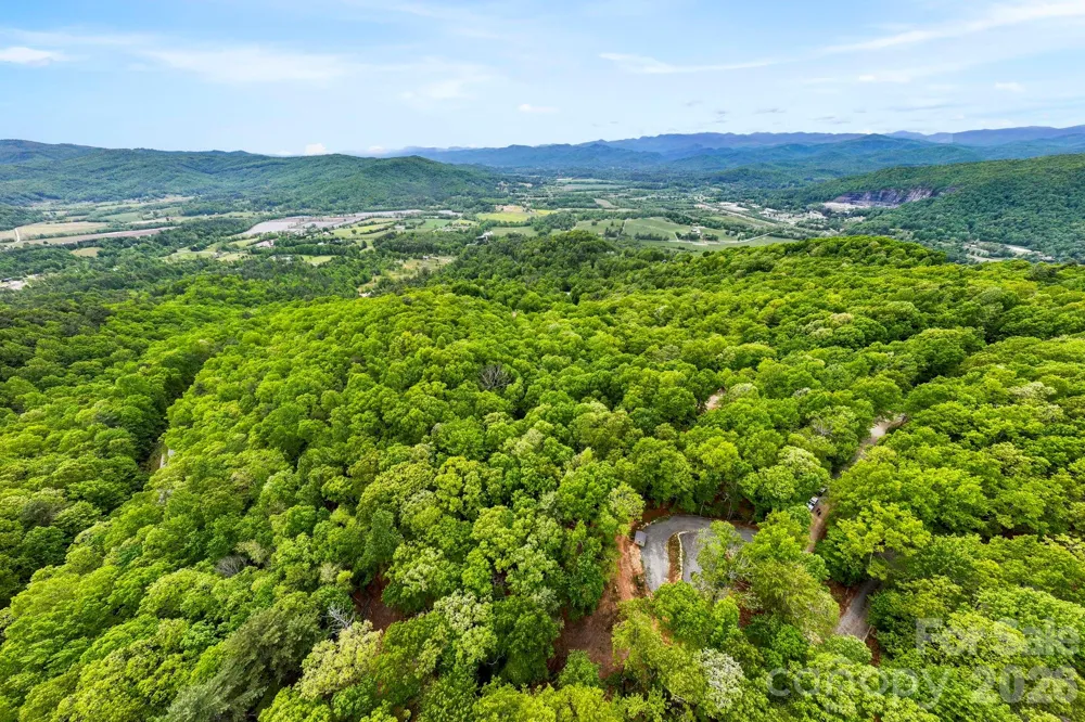 137 Bird Song Road #3 Penrose, NC 28766