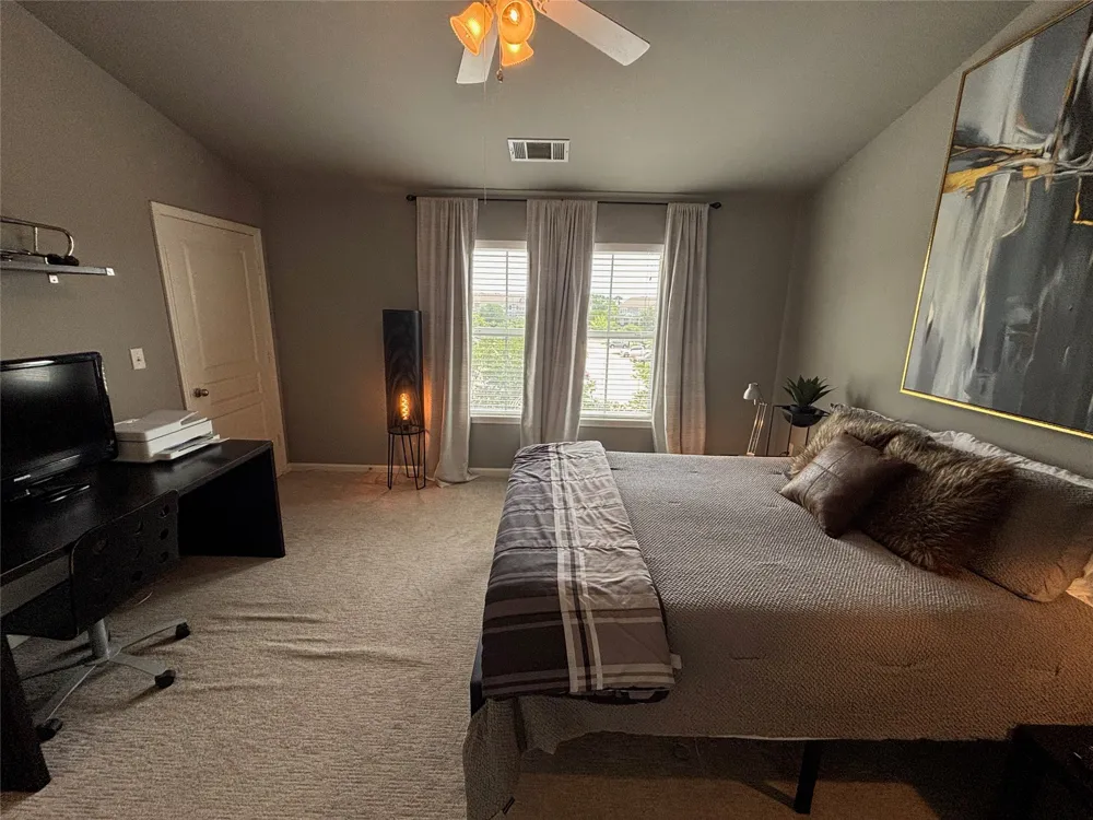 1725 Harvey Mitchell Parkway S #1529 College Station, TX 77840
