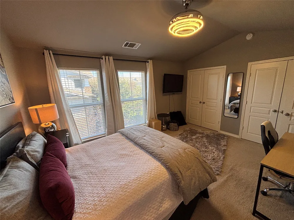 1725 Harvey Mitchell Parkway S #1529 College Station, TX 77840