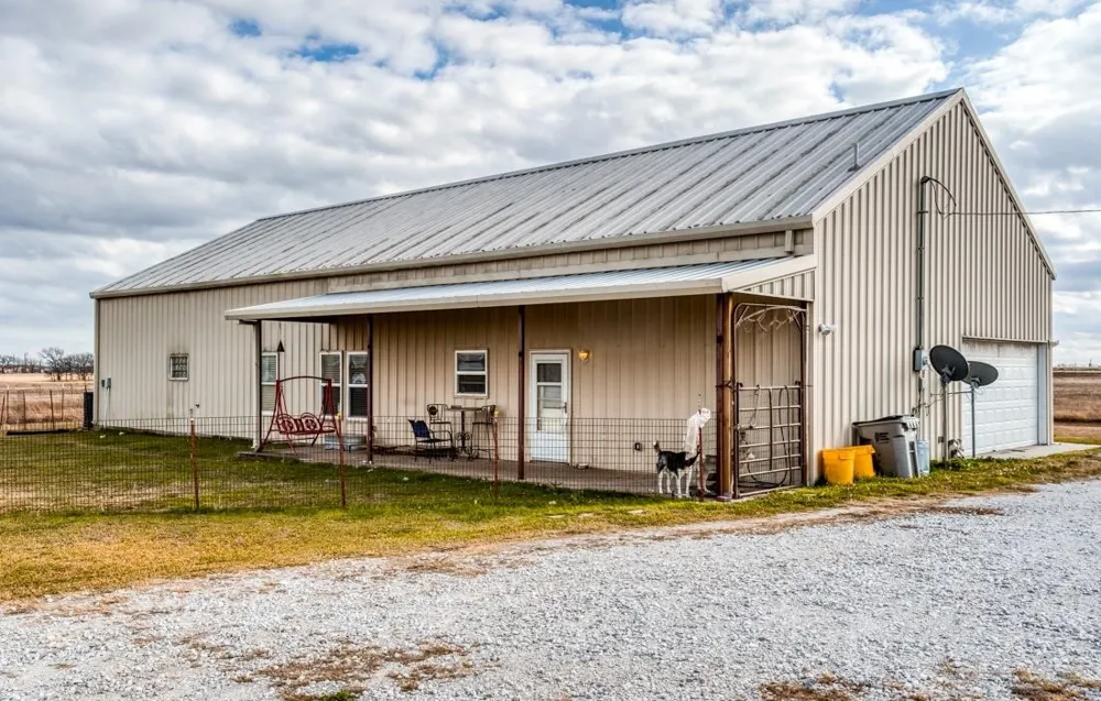 15350 US Highway 380 Krum, TX 76249