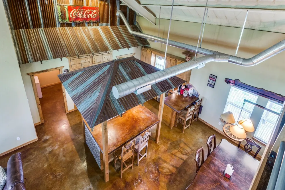 15350 US Highway 380 Krum, TX 76249