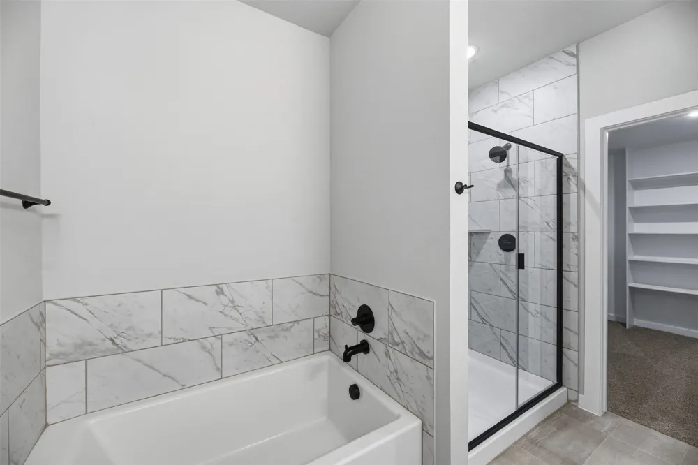 4018 LeCroy Court Midlothian, TX 76065