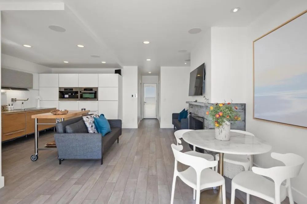 264 Beach Drive Aptos, CA 95003