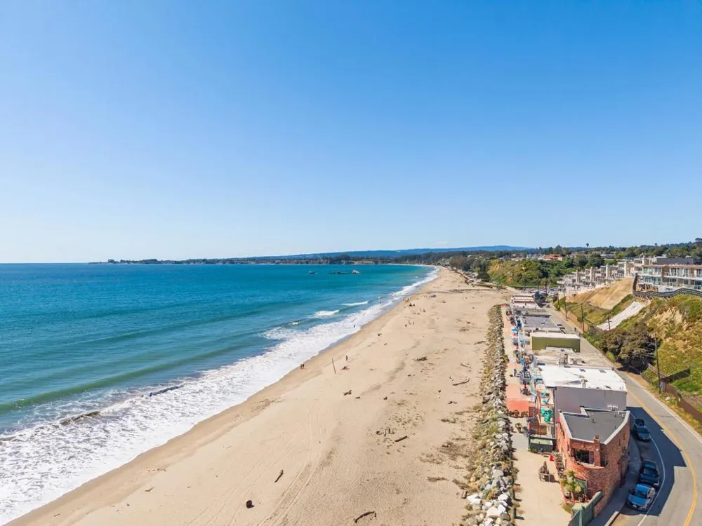 264 Beach Drive Aptos, CA 95003