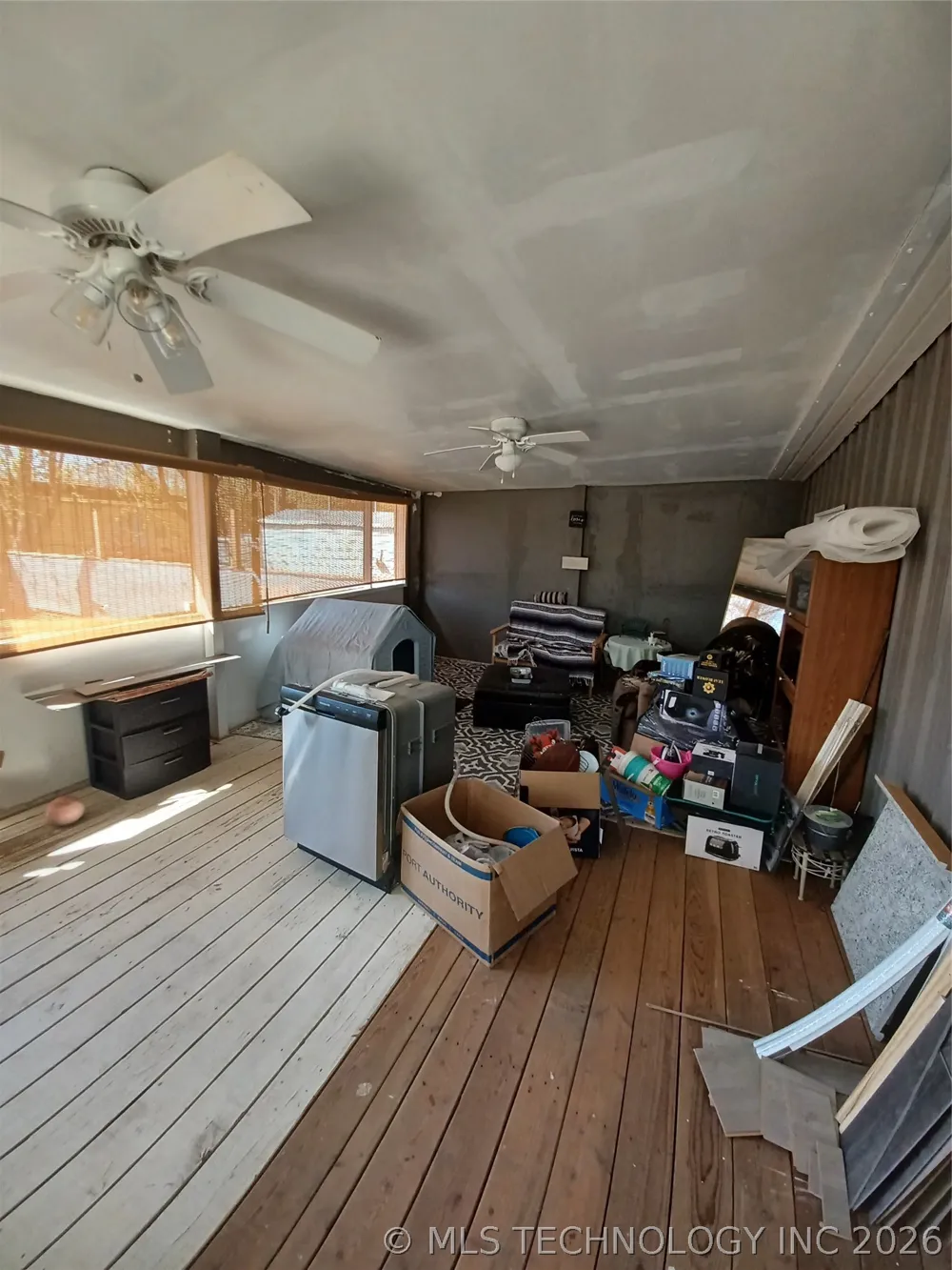 416747 Delaware Drive Checotah, OK 74426