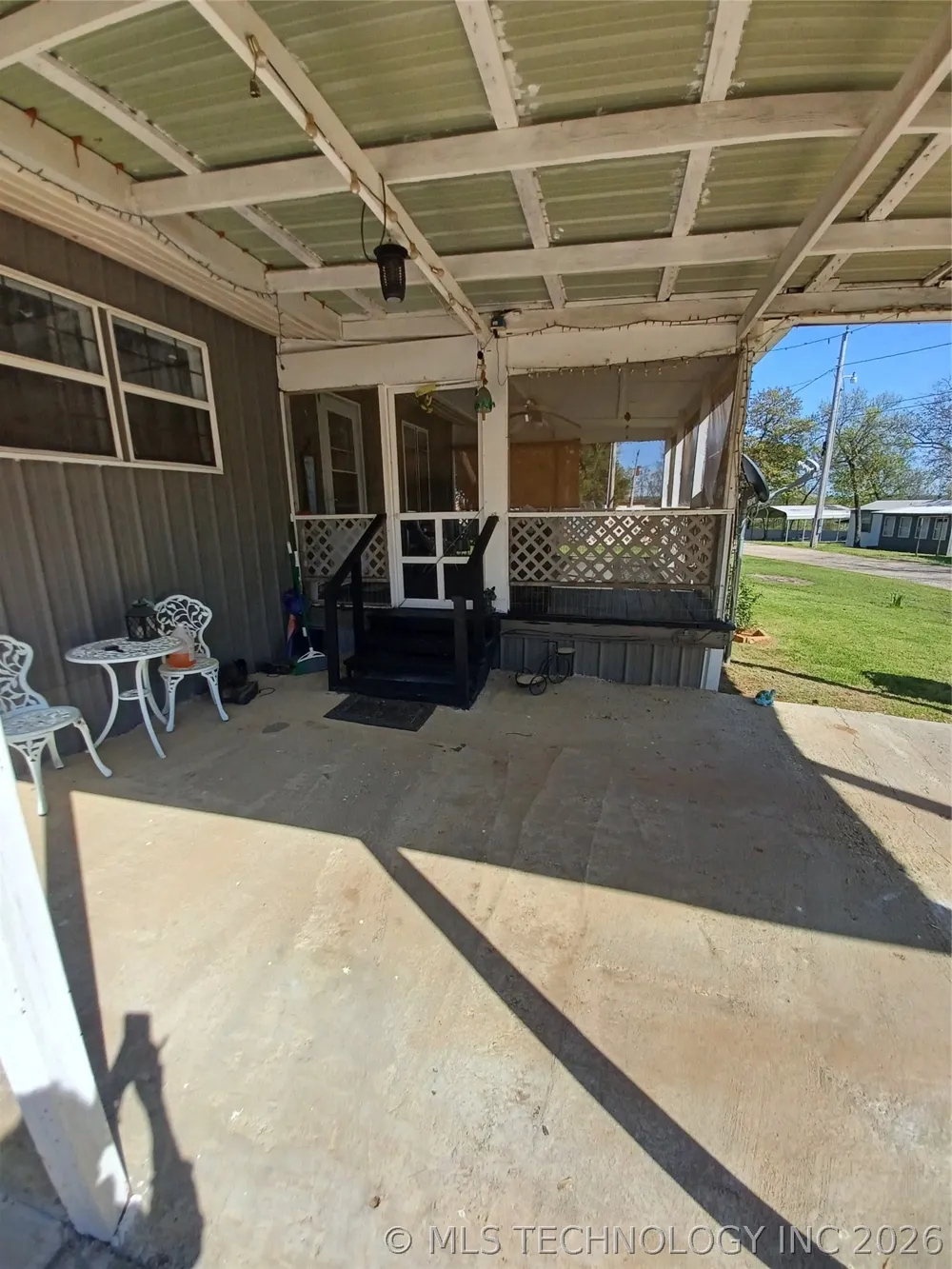 416747 Delaware Drive Checotah, OK 74426