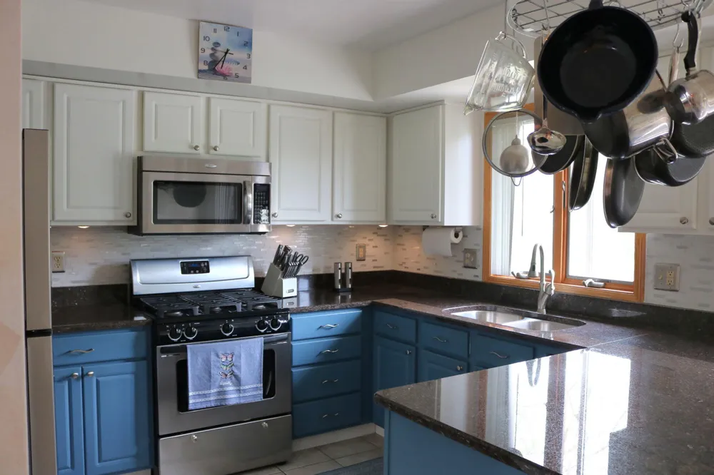 1489 Grand Isle Court Hobart, IN 46342