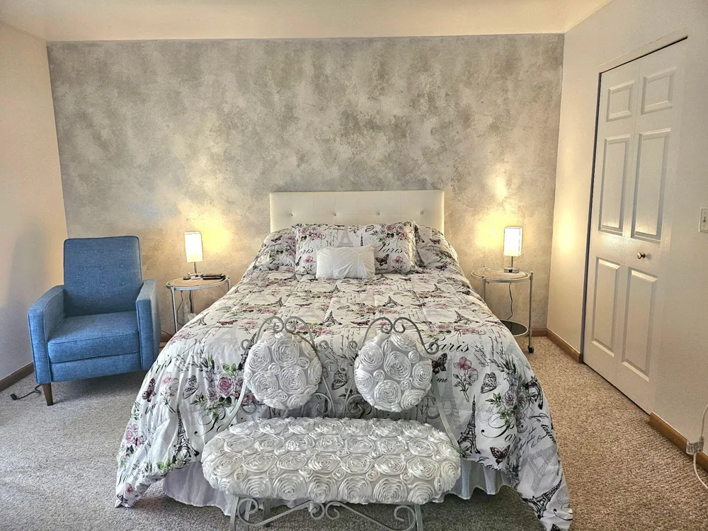 1489 Grand Isle Court Hobart, IN 46342
