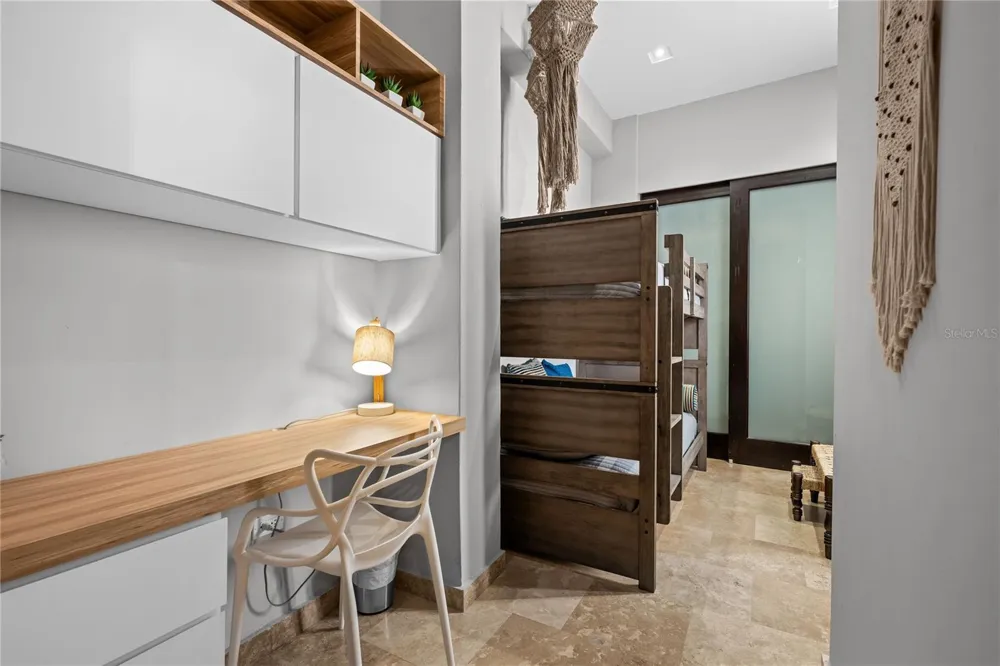 311 LUNA ST #202 San Juan, PR 00901