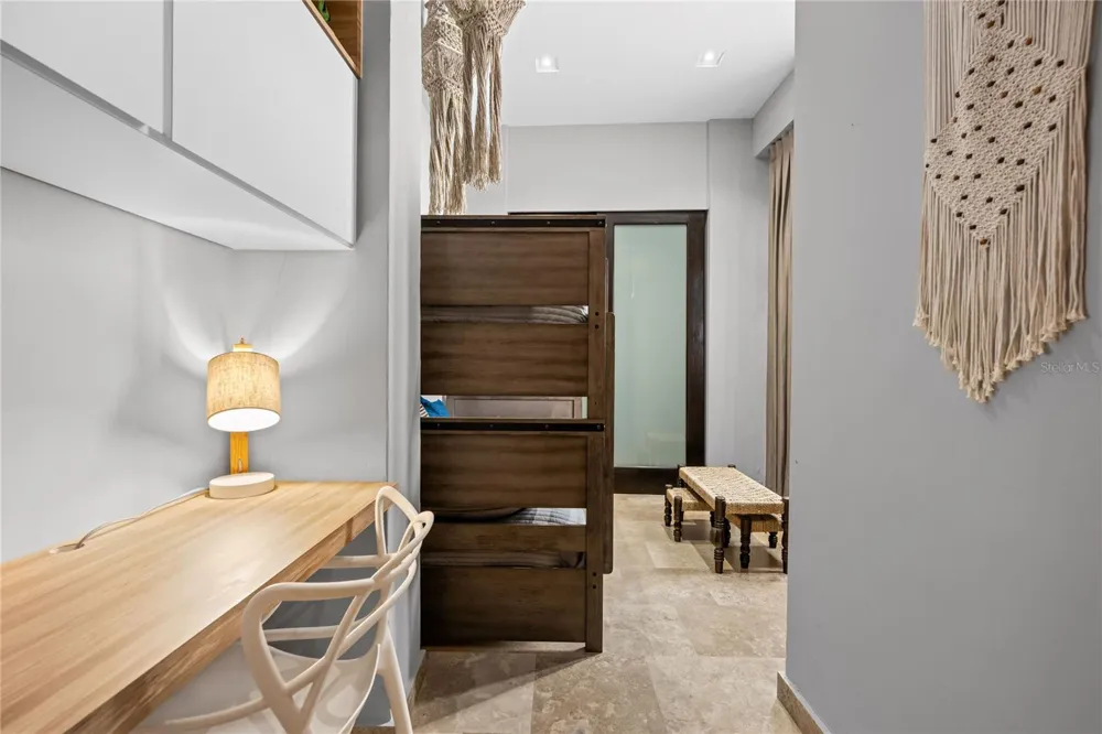 311 LUNA ST #202 San Juan, PR 00901