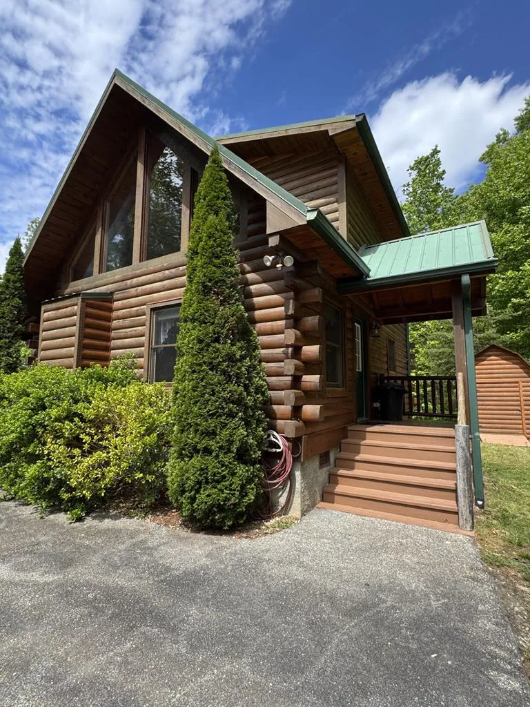 Trading Post Place Whittier, NC 28789