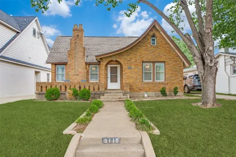 3115 Odessa Avenue