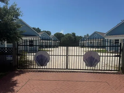 419 W Concho