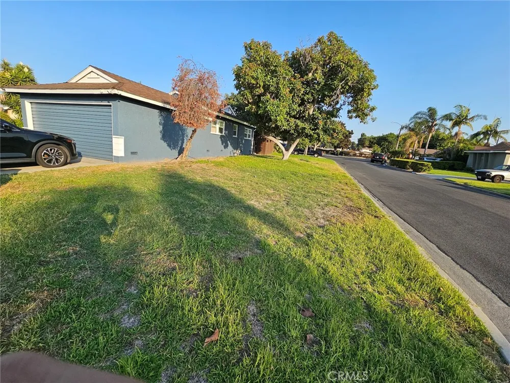 6502 Dos Rios Road Downey, CA 90240