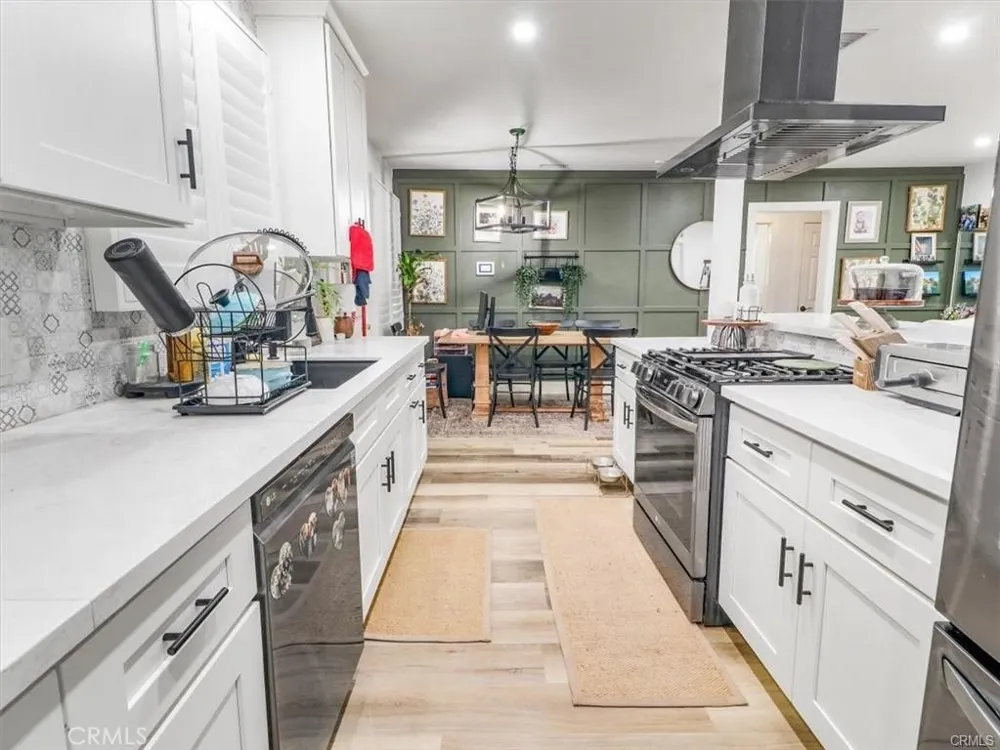 6502 Dos Rios Road Downey, CA 90240