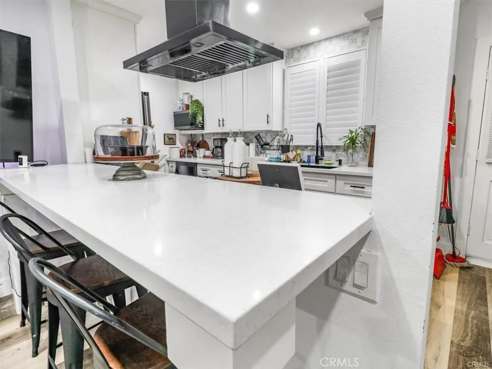 6502 Dos Rios Road Downey, CA 90240