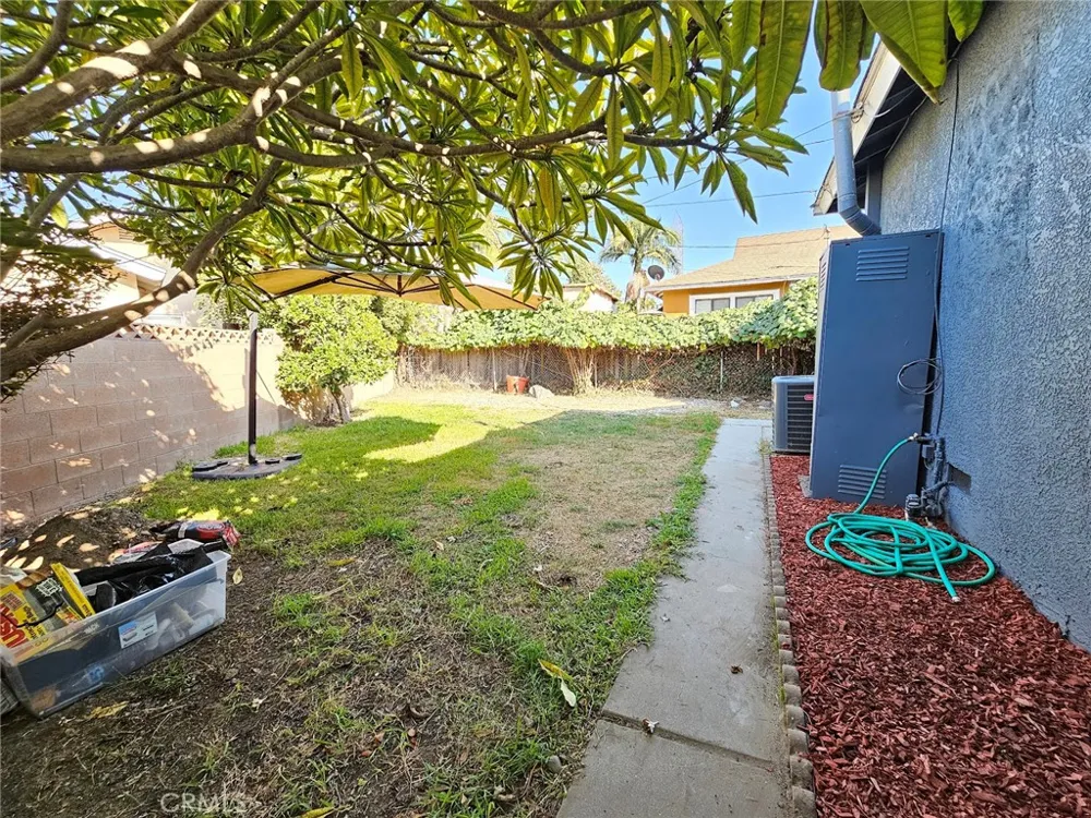 6502 Dos Rios Road Downey, CA 90240