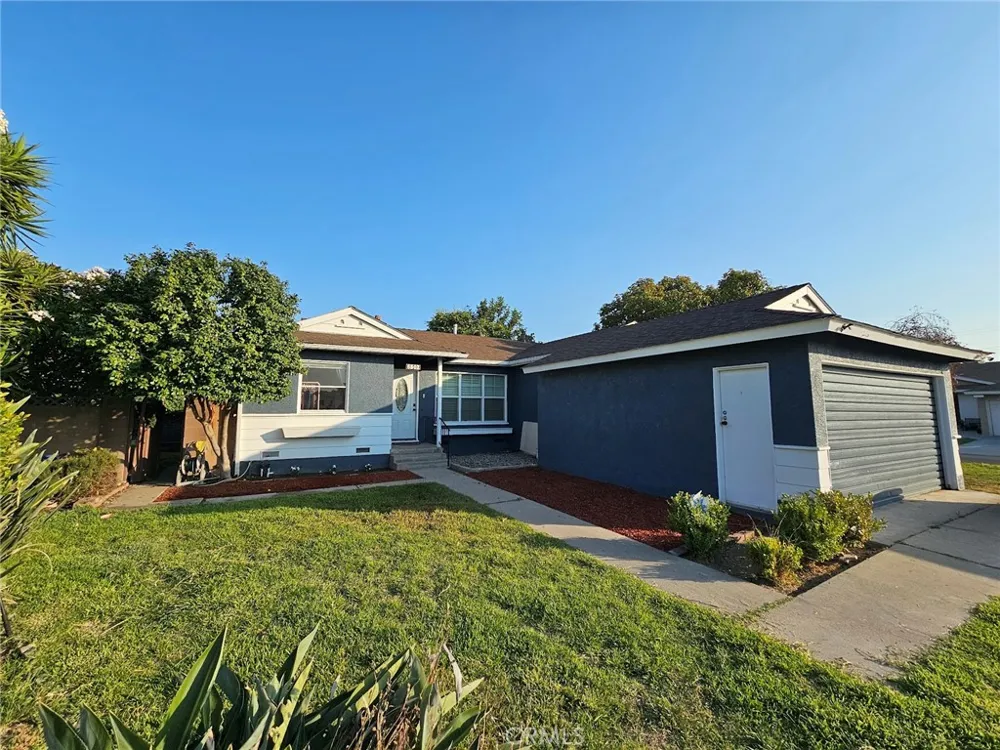 6502 Dos Rios Road Downey, CA 90240
