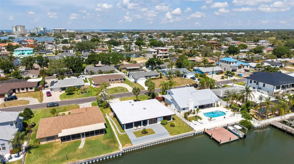 3917 E EDEN ROC CIRCLE Tampa, FL 33634