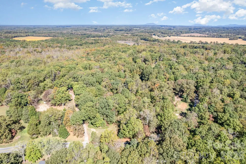 000 Courtney- Huntsville Road #3 Yadkinville, NC 27055