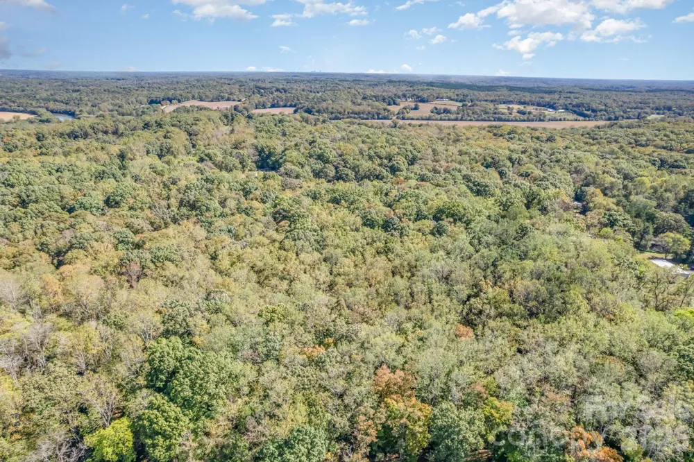 000 Courtney- Huntsville Road #3 Yadkinville, NC 27055