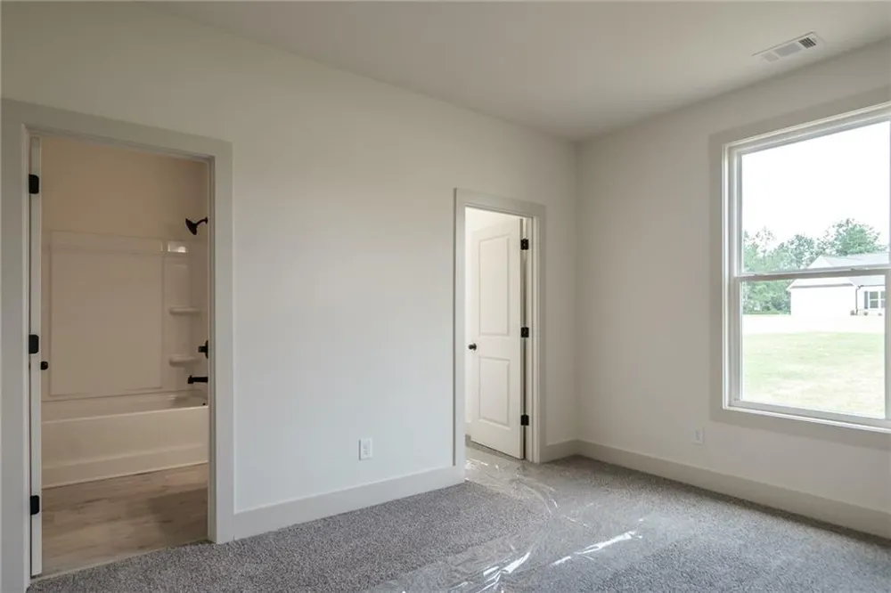 208 Squirrel Run Good Hope, GA 30641