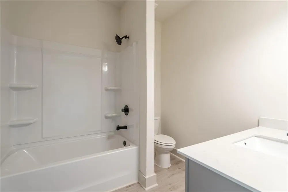 208 Squirrel Run Good Hope, GA 30641