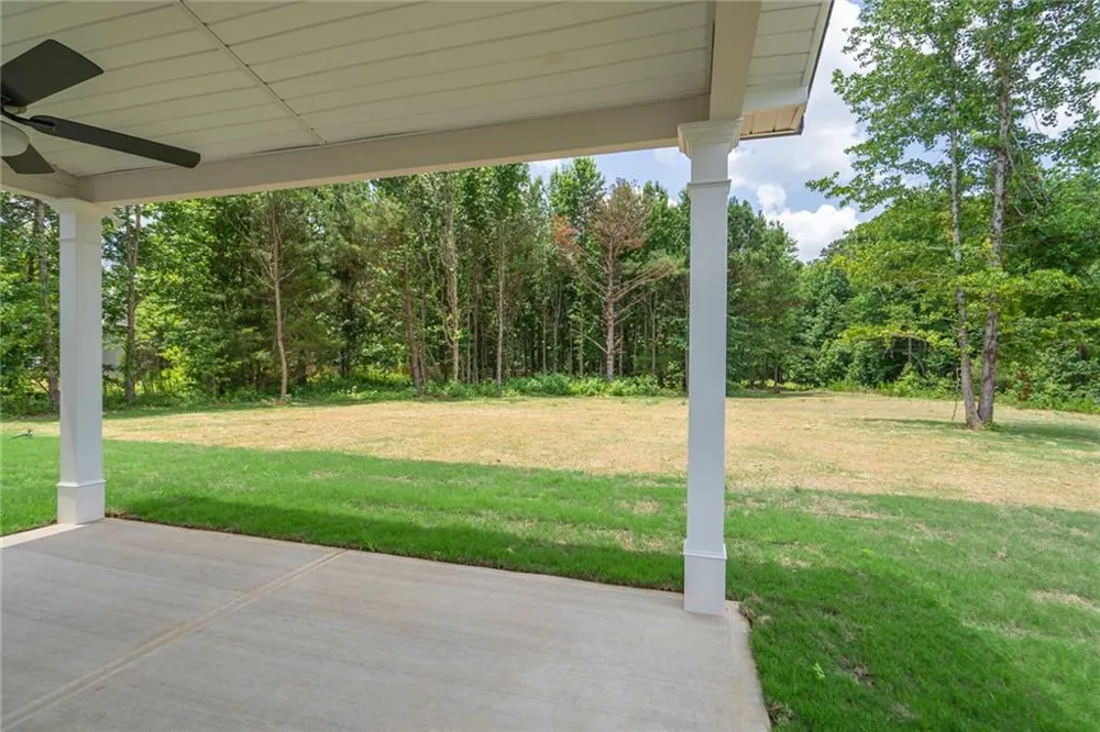 208 Squirrel Run Good Hope, GA 30641