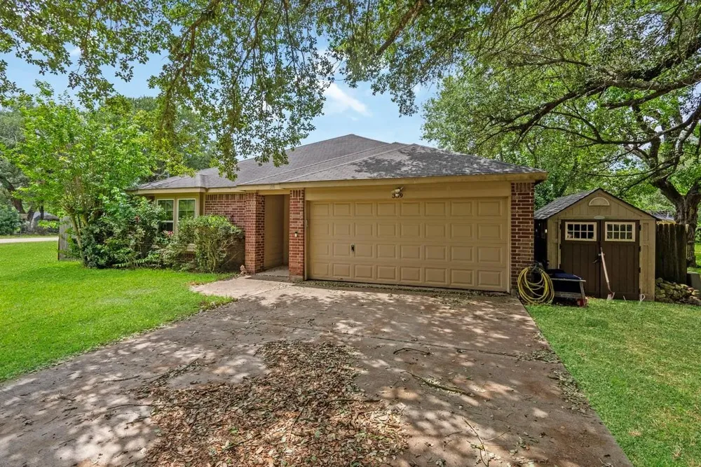 339 Missouri Street Orchard, TX 77485