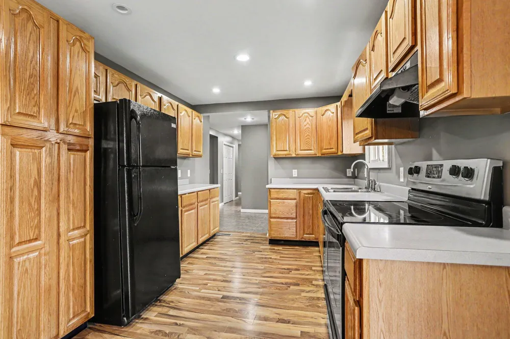 26689 28th Avenue Gobles, MI 49055