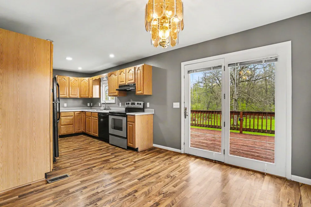 26689 28th Avenue Gobles, MI 49055