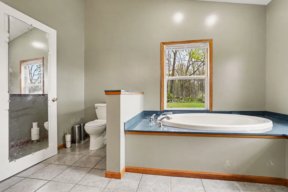 26689 28th Avenue Gobles, MI 49055