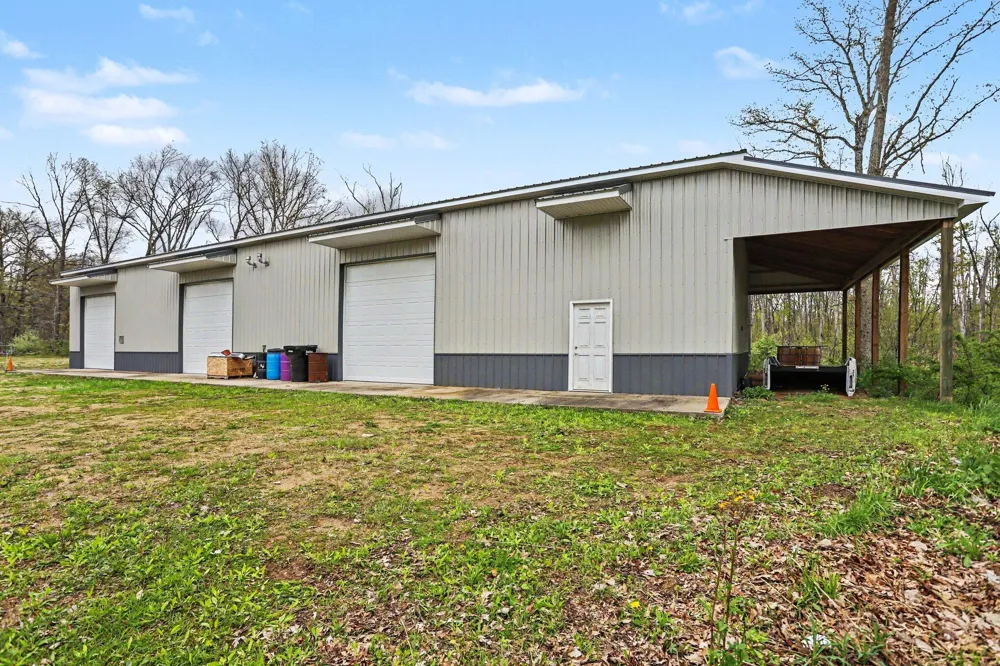 26689 28th Avenue Gobles, MI 49055
