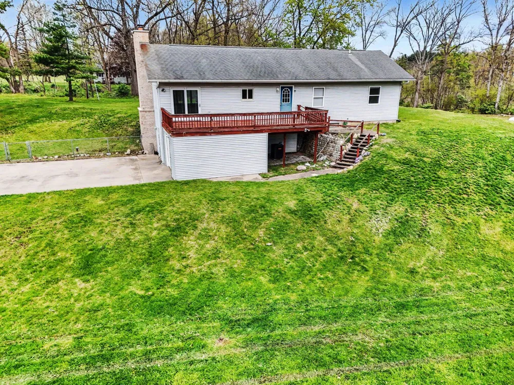 26689 28th Avenue Gobles, MI 49055