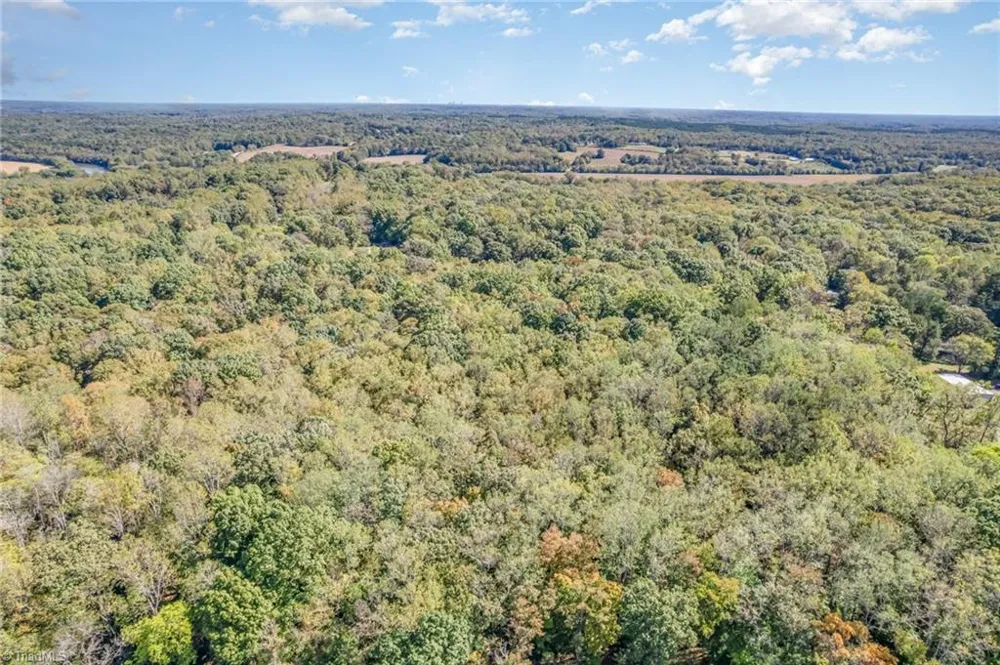0000 Courtney Huntsville Road Yadkinville, NC 27055